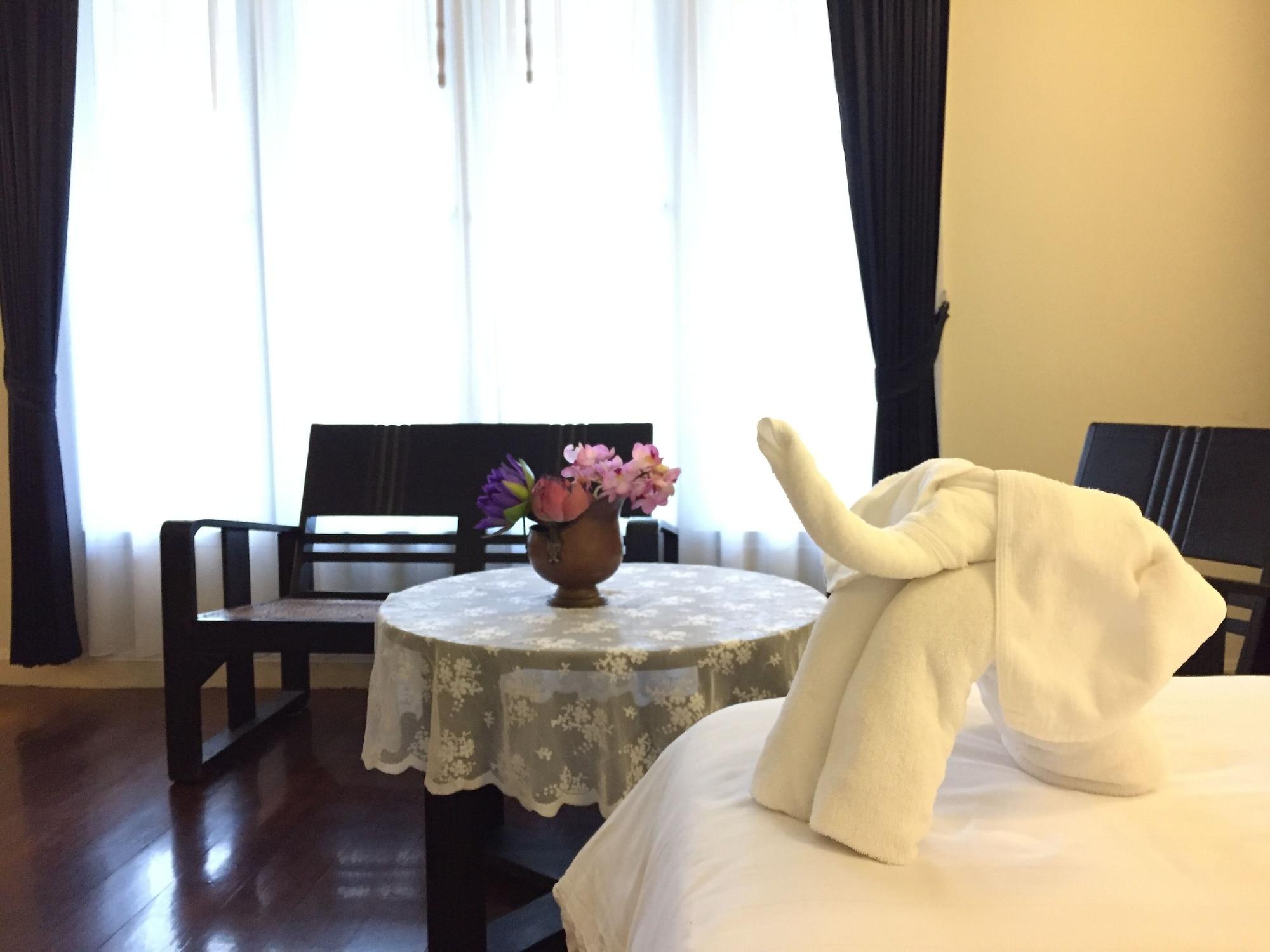 Ssip Boutique Dhevej Bangkok (Adults Only) Hotell Eksteriør bilde